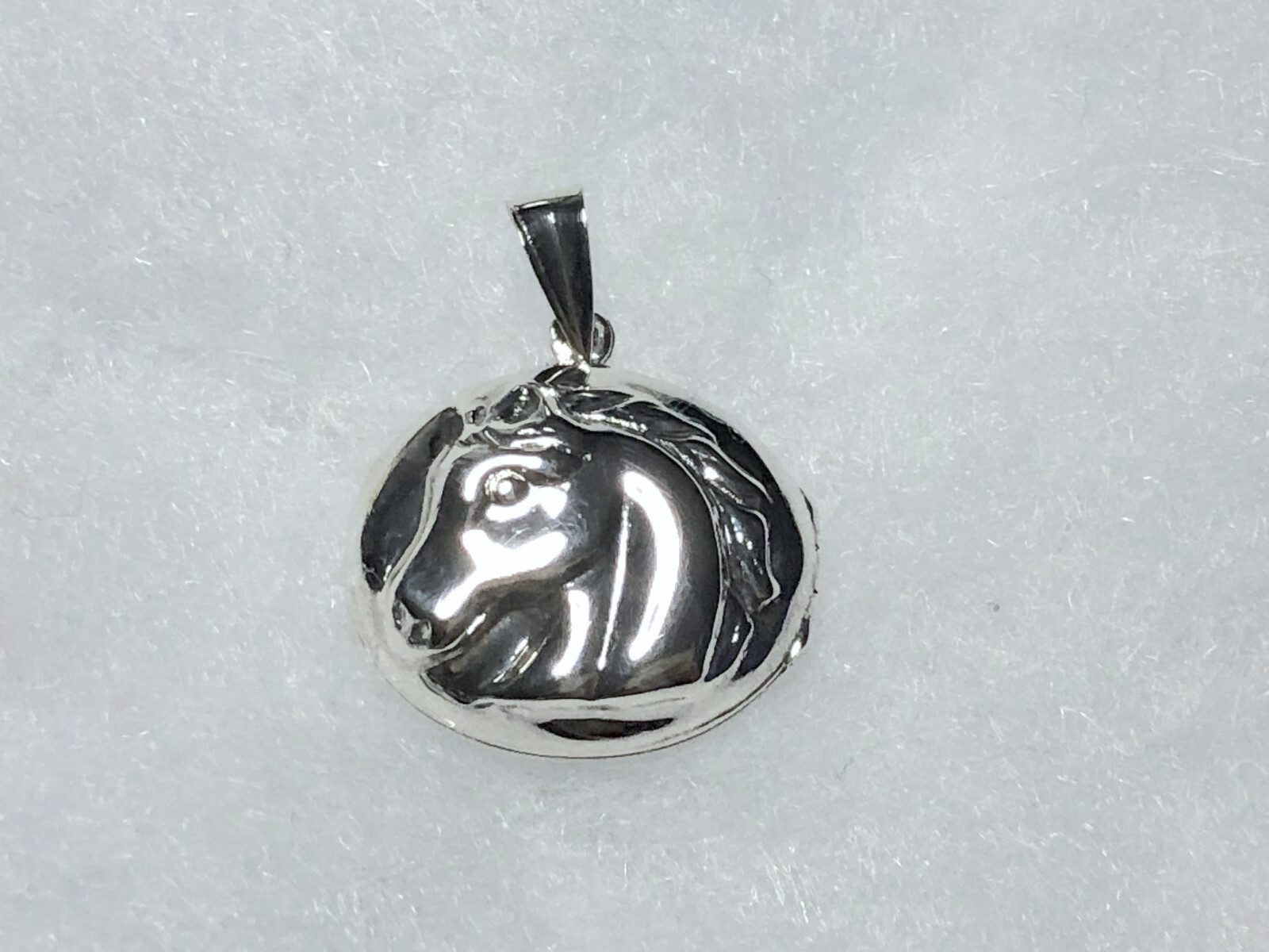 Wildthings Sterling Silver Horse Head Locket/Pendant