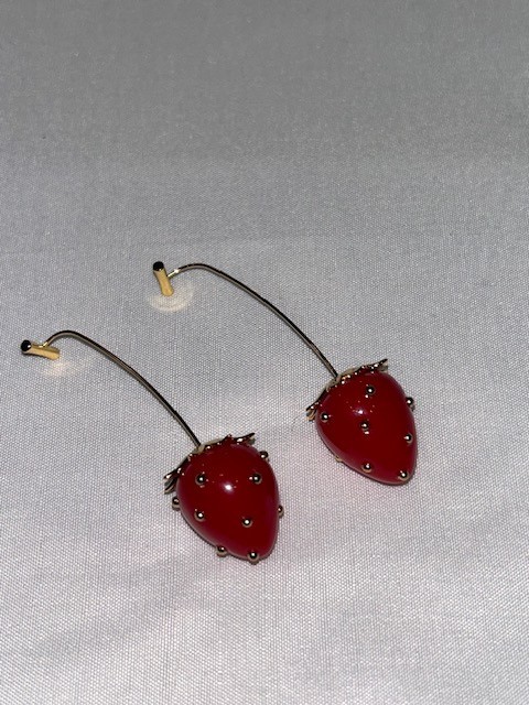 Anthropologie New Fruit Icon Glass Strawberry Drop Wire Earrings Red Gold Tone