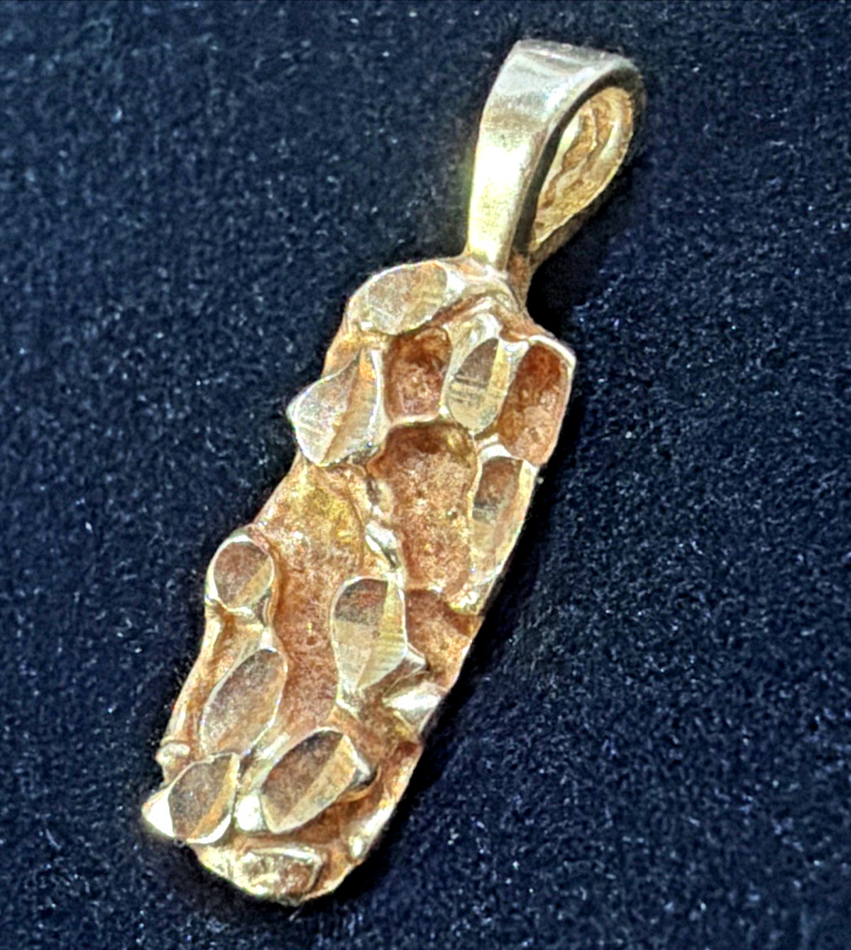 14k Yellow Gold Solid Bar Nugget Texture Charm Pendant 5/8″ TW 2.4 grams TESTED
