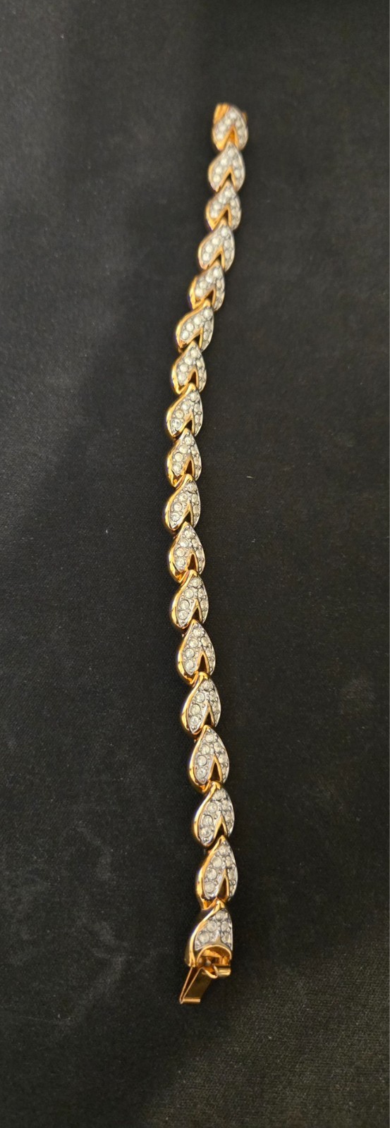 Vintage signed Swarovski Gold-Tone Clear Crystal Leaf Link Bracelet 7 inch
