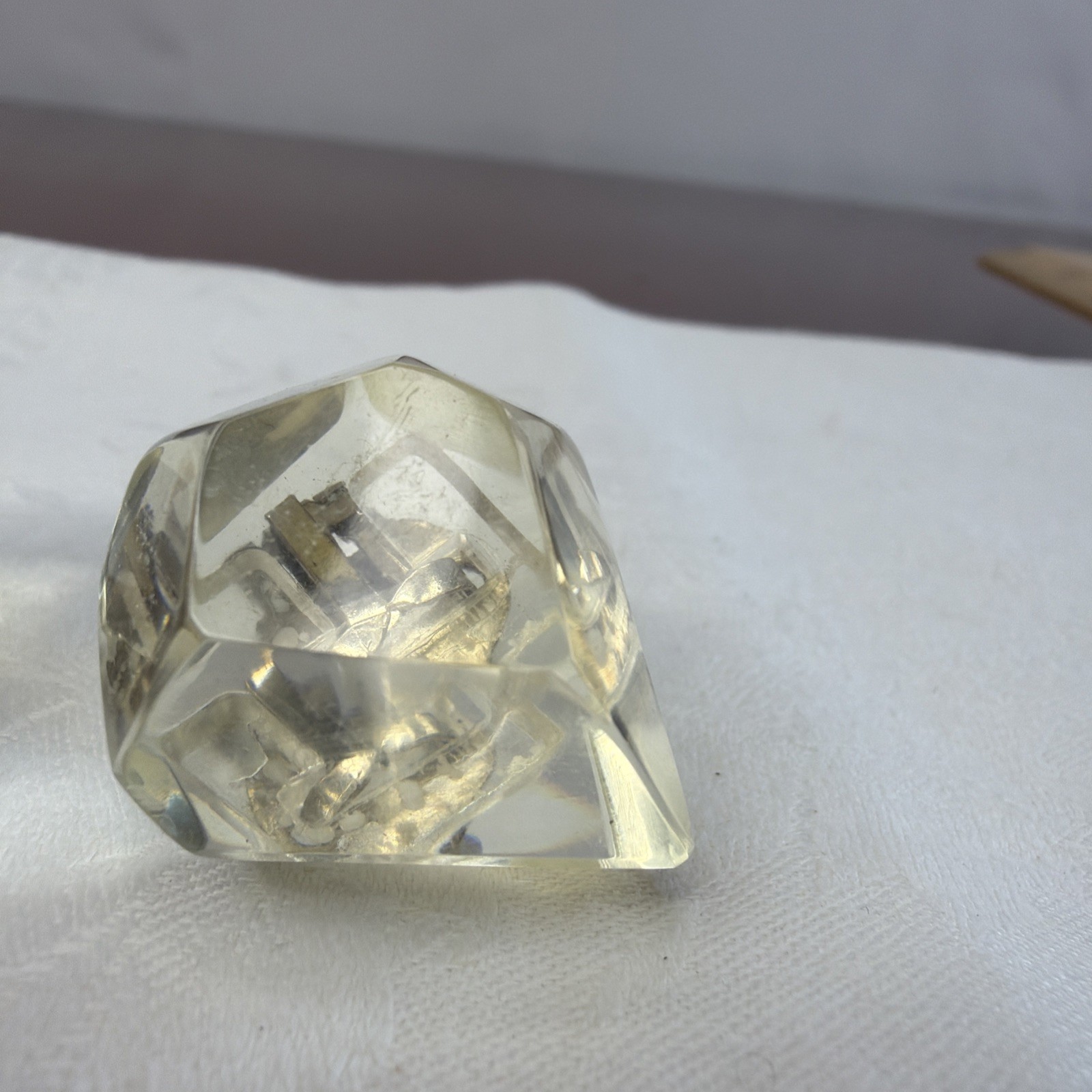 Vintage Clear Lucite Plastic? Clip On Earrings
