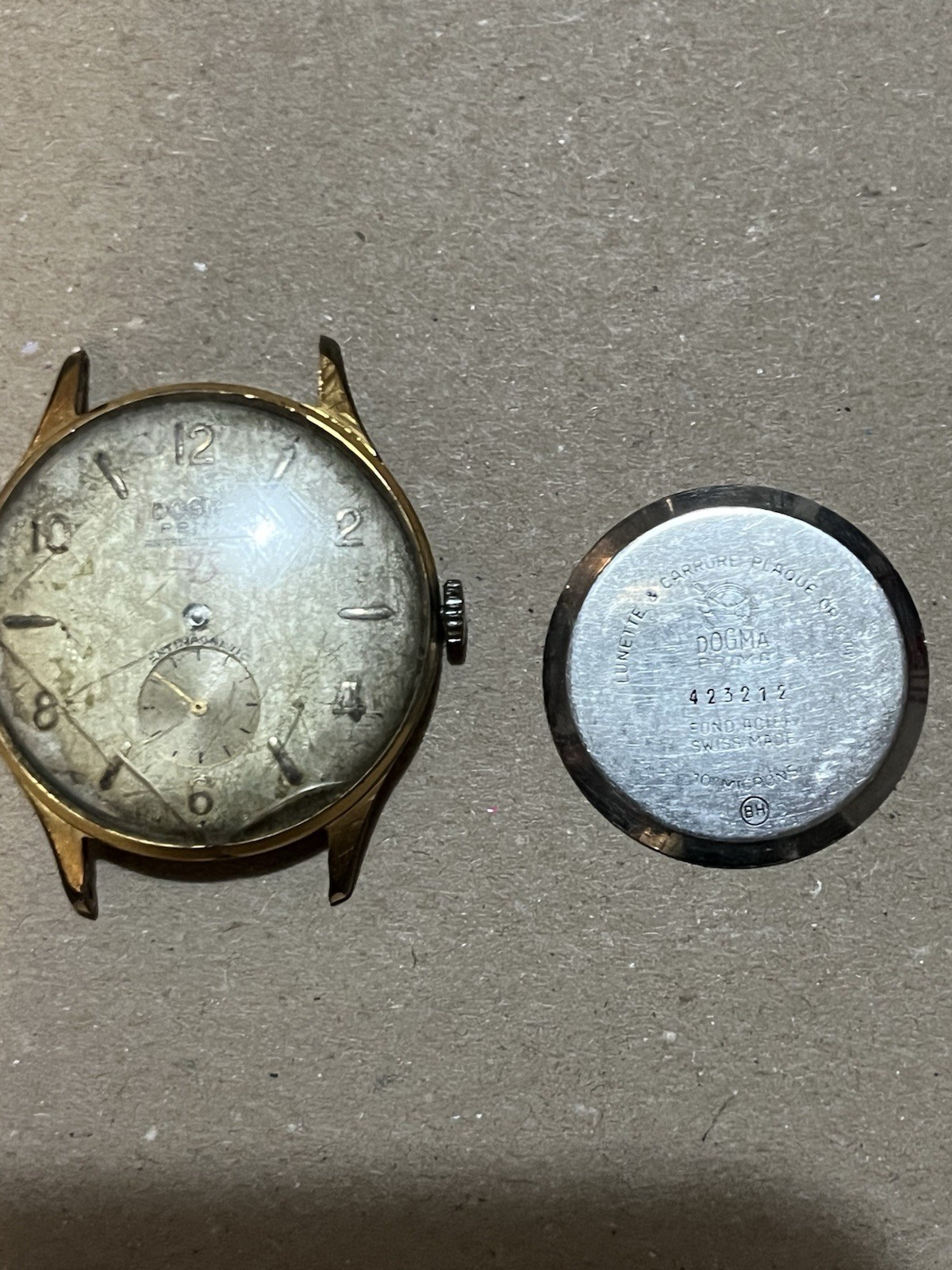 Dogma Prima Vintage Wristwatch 10m . Gold Plated 23 Jewels Not Working .