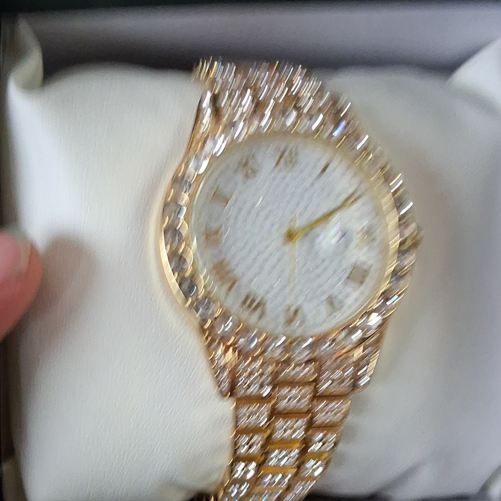 Charles Raymond Gold Tone Roman Dial Quartz Date Crystal Bezel Watch w/ Box