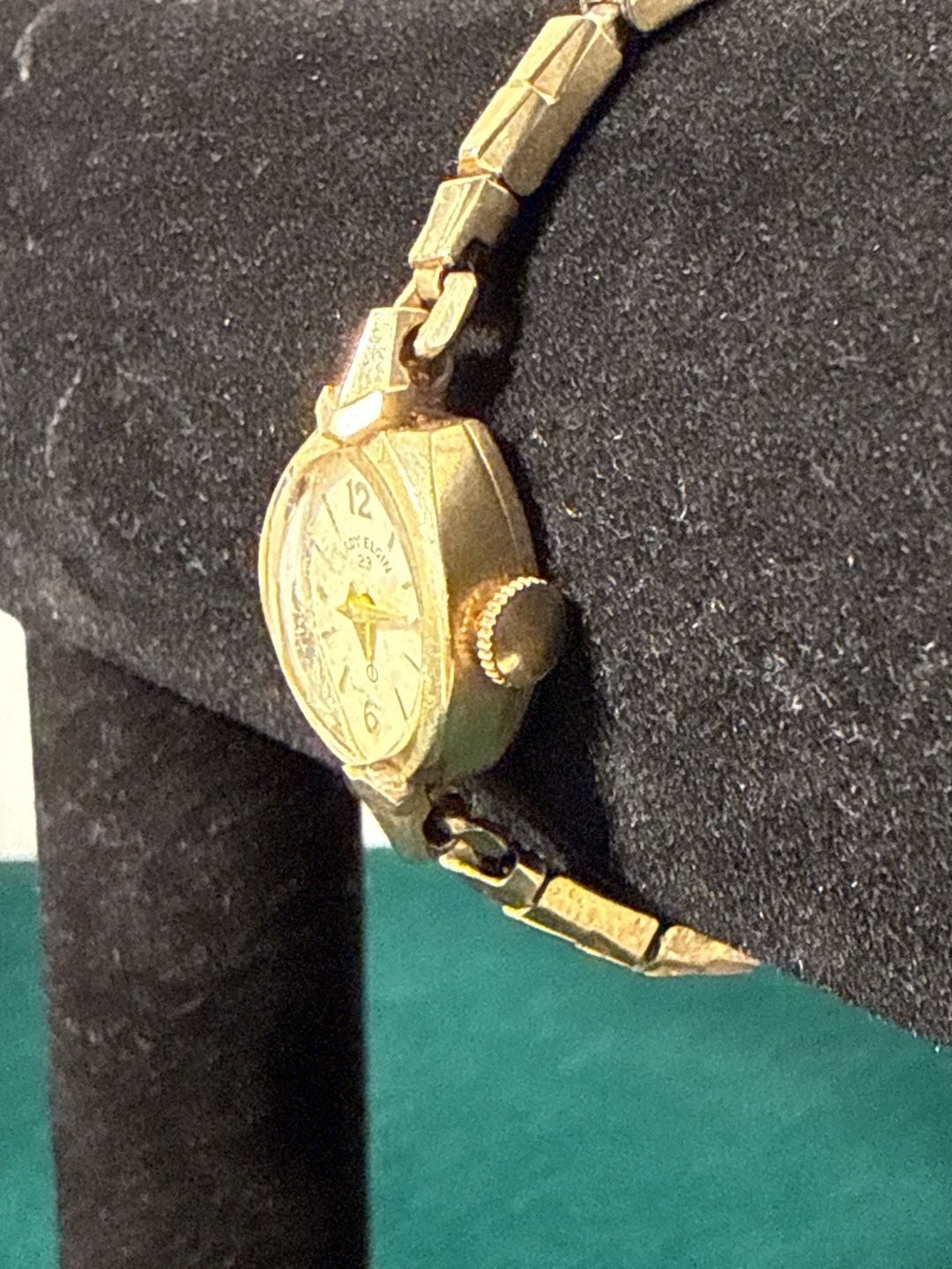Vintage Lady Elgin 23 Jewel 10K Gold Filled Cocktail Wristwatch