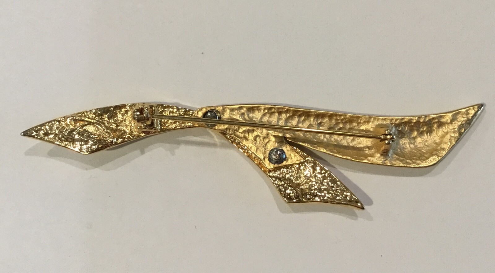 Vintage Tana Designer Signed Modernist Gold Tone Pin Brooch L128