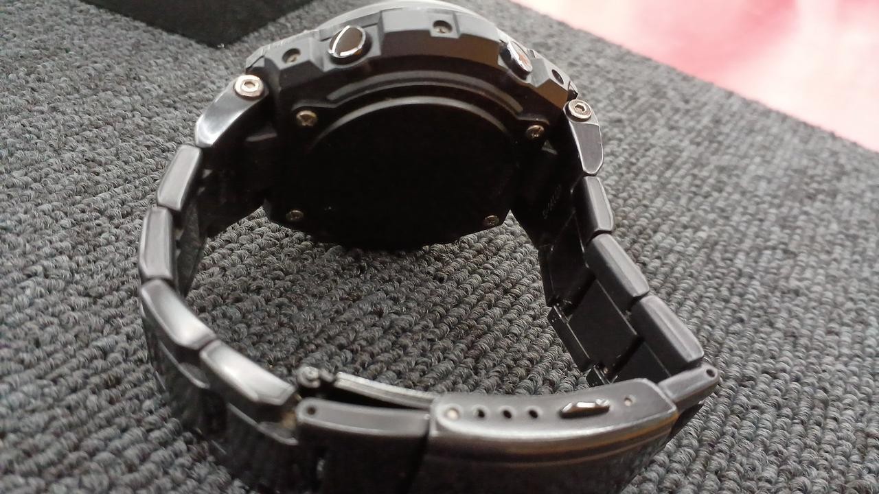 Casio GST-W130BD Men’s Quartz Watch 20ATM Waterproof with Box