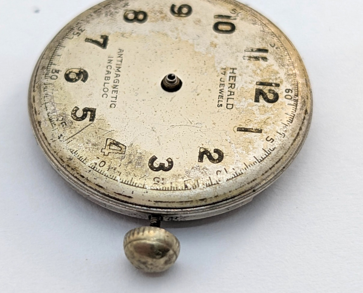 HERALD Aureole 17j WWII Military Style Field Watch 26mm Movement PARTS or REPAIR