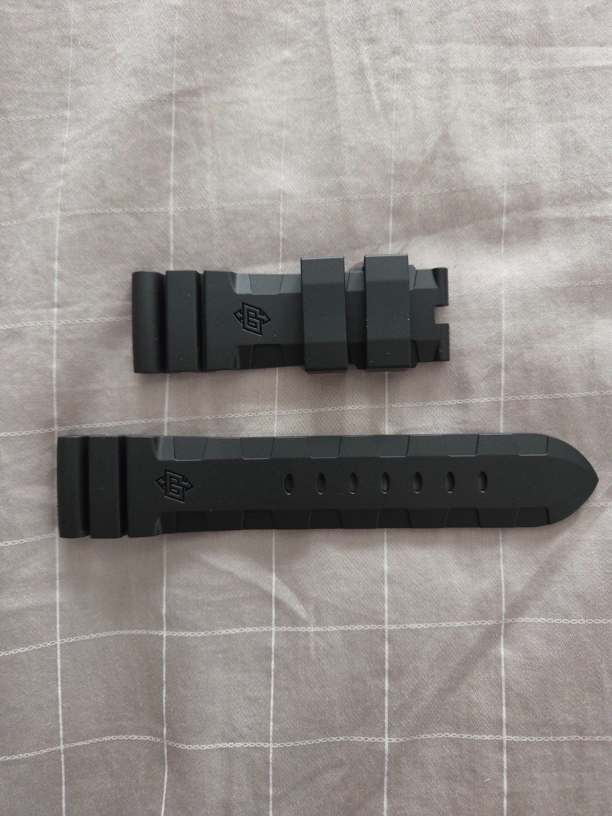Original PANERAI Black Rubber Watch Strap MXE0L6VS 24/22mm