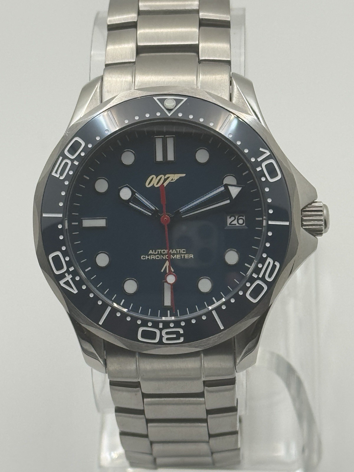 James Bond 007 “Casino Royale” NH35 Auto Watch Blue Dial Diver 100m 41mm