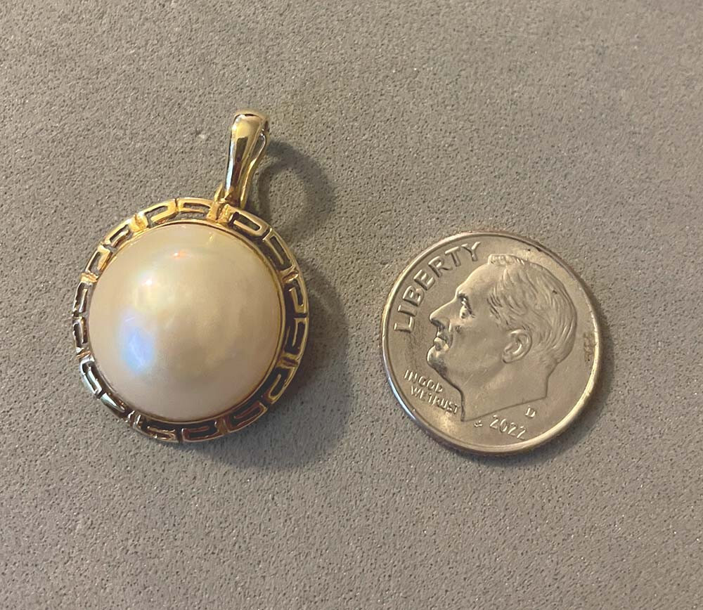 14K 585 Yellow Gold Genuine 15.4 mm Mabe Pearl Pendant Enhancer Greek Key Rim