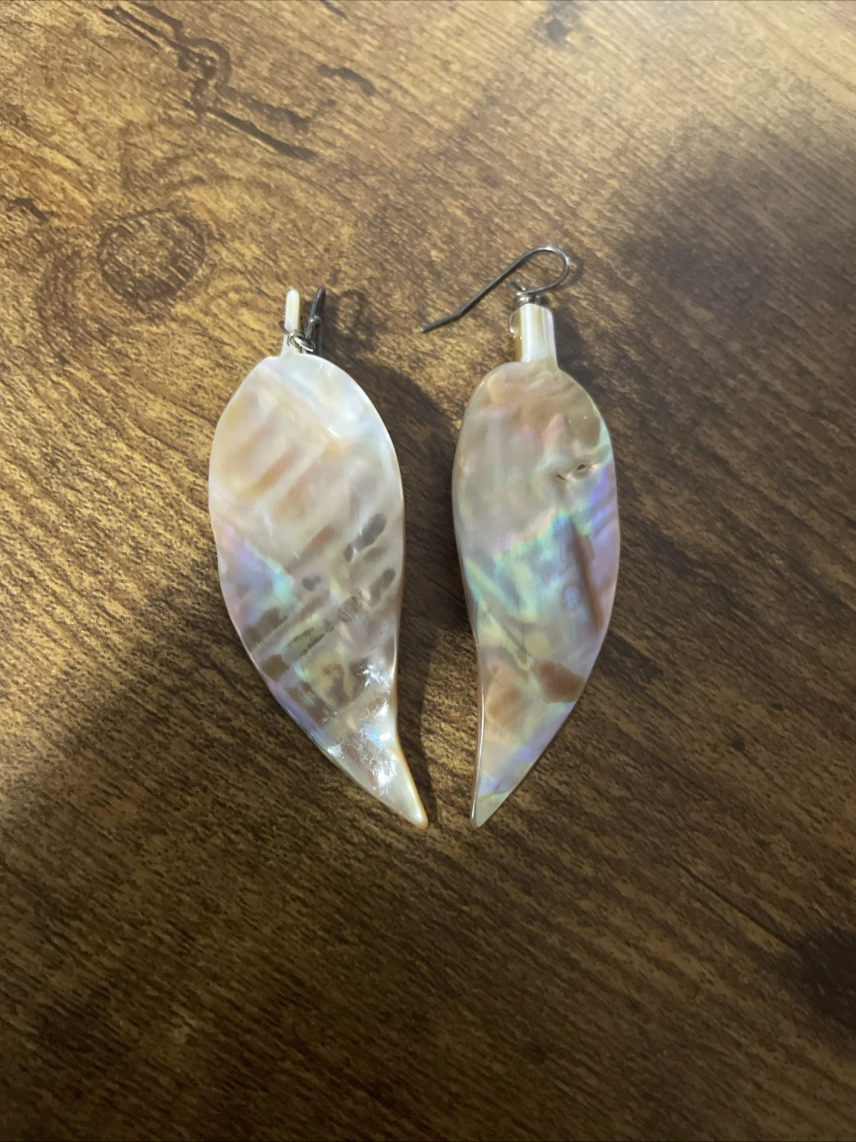 Handmade Natural Mother of Pearl/Abalone Shell Leaf/Feather Dangle Hook