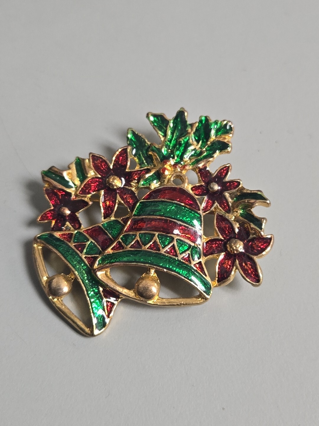 Vintage Unsigned Gold Tone Enamel Christmas Bells Poinsettias Pin Brooch
