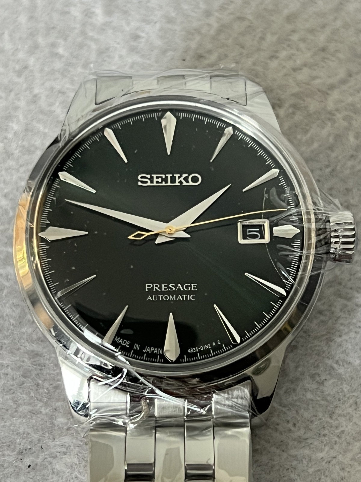 Seiko Presage Cocktail Time 4R35-01T0 SRPE15J1 Mockingbird Green Dial Automatic