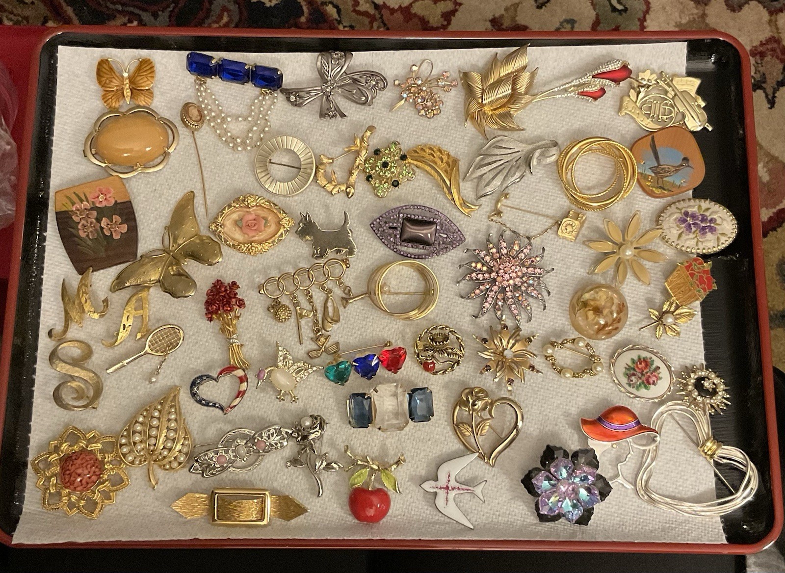 Vintage to Now Costume Jewelry Mixed Lot, Earrings Necklaces Bracelets Brooches