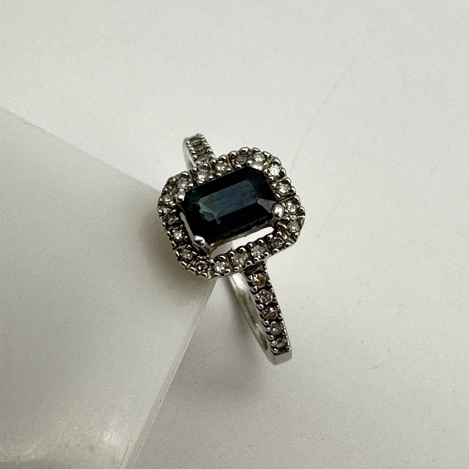 Masterpiece Diamonds P * M 14k White Gold Alexandrite Diamond Halo Ring Size 5.5
