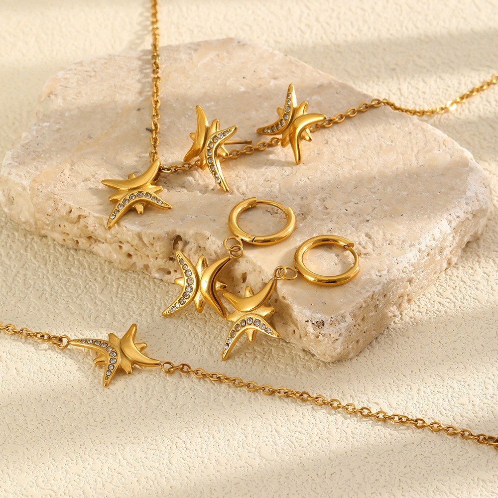 18K Gold Plated Stainless Steel Eight Pointed Star Cubic Zirconia Jewelry Set
