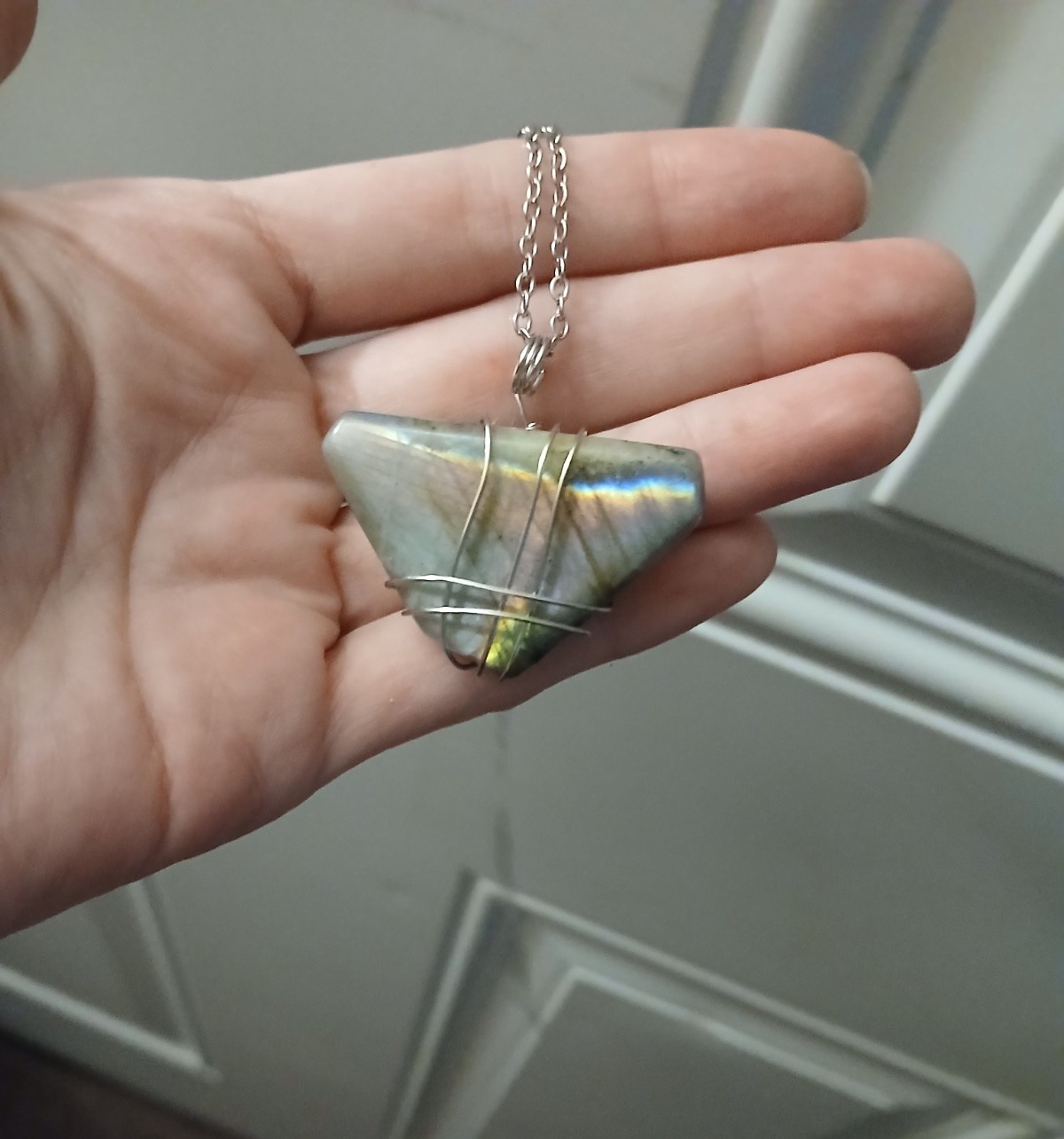 💎 Blue‑Purple Labradorite Wire‑Wrapped Necklace • Transformation • Intuition •