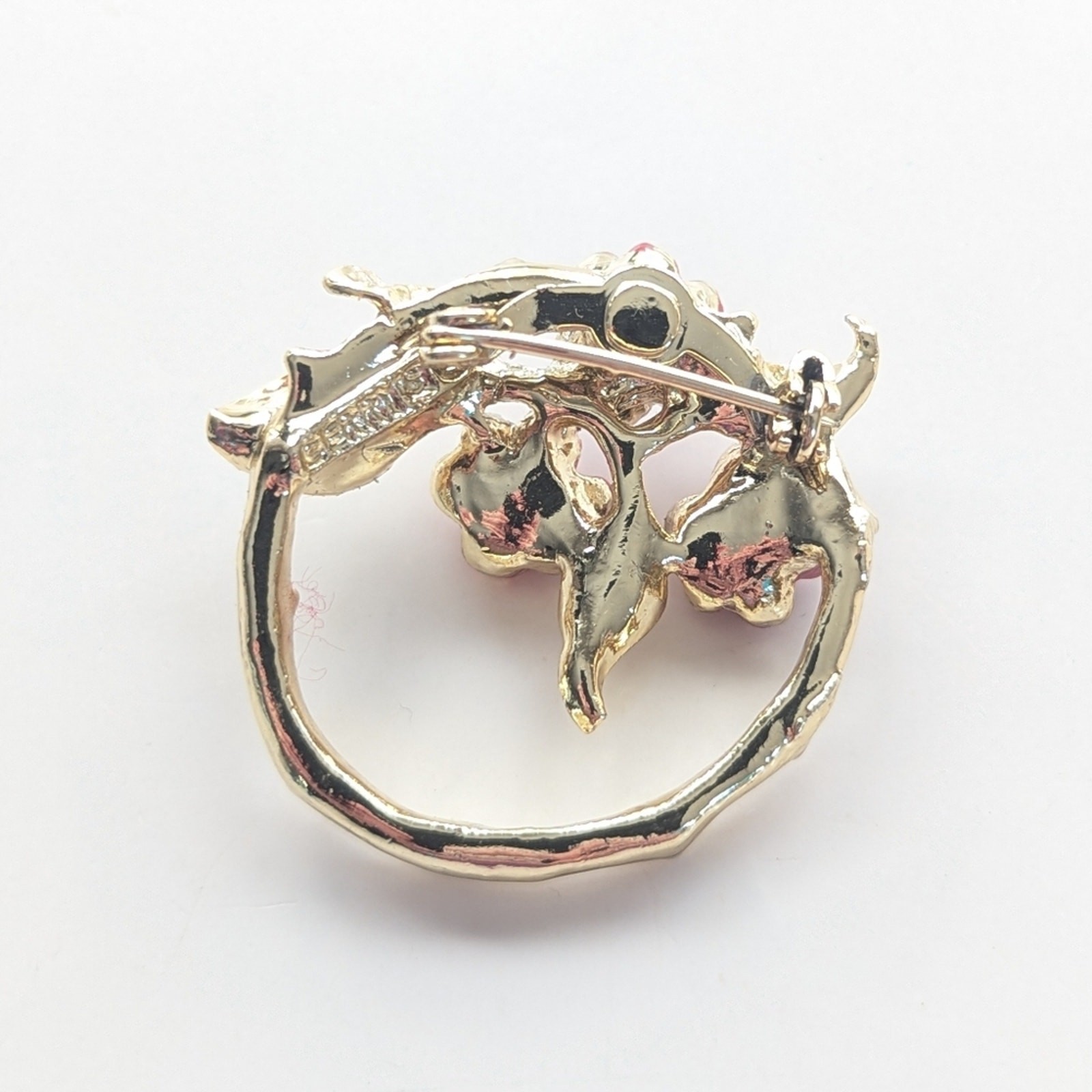 Vintage Signed Gerry’s Gold Tone Romantic Rose Cottagecore Wreath Brooch