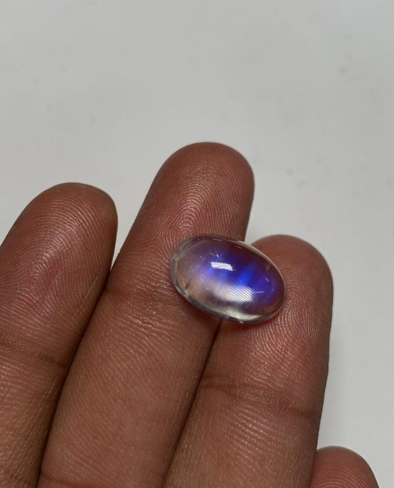 AAAAAAAA Quality Rainbow Moonstone Blue Fire 0val Shape Cabochon Size 10×15 MM