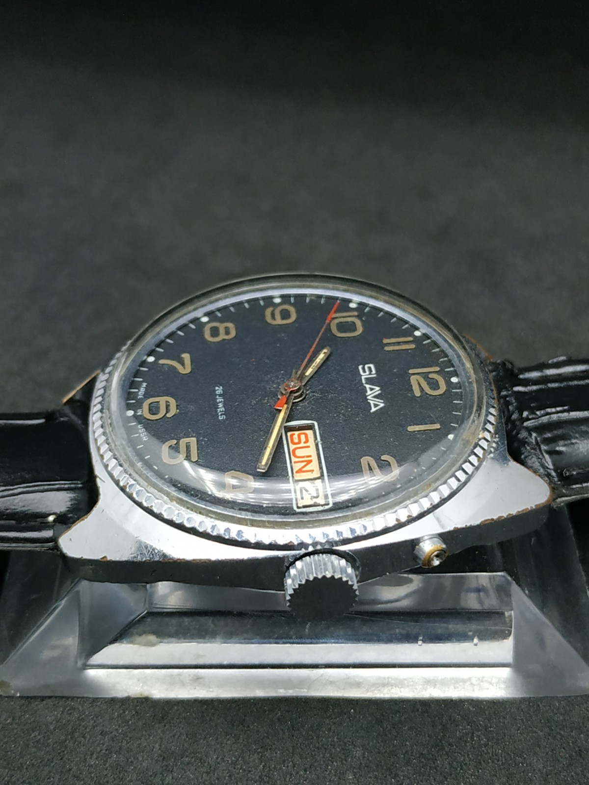 Classic Men’s Vintage Watch SLAVA USSR Mechanical SERVICED Retro Soviet day/date