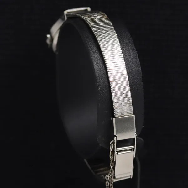 Working condition, excellent condition. Citizen 4-674103 manual winding women
