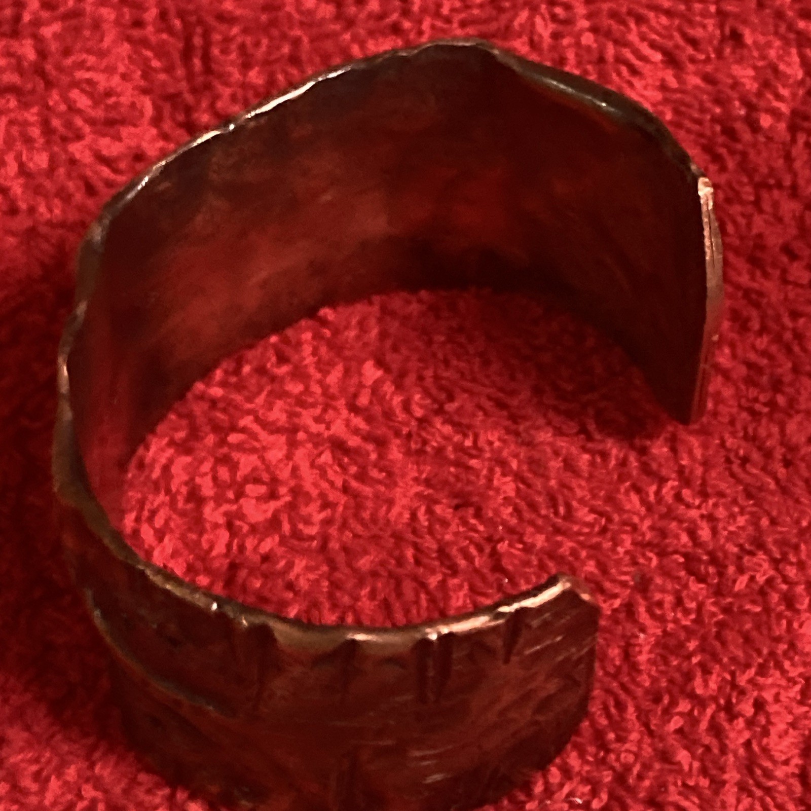 Ridgeback Handcrafted Hammered Copper Cuff Bracelet Unisex Adults 6 1/2