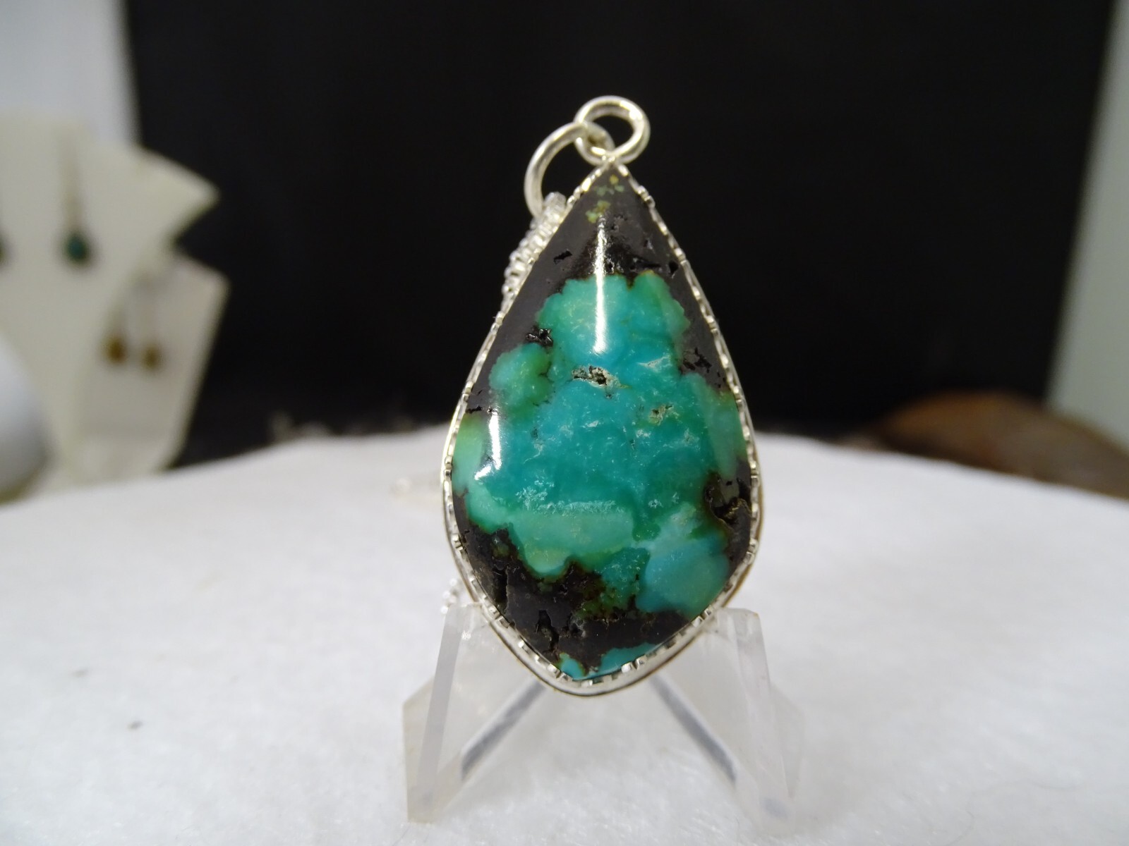INSANE GORGEOUS HUBEI TURQUOISE PENDANT HANDCRAFTED SET IN STERLING SILVER
