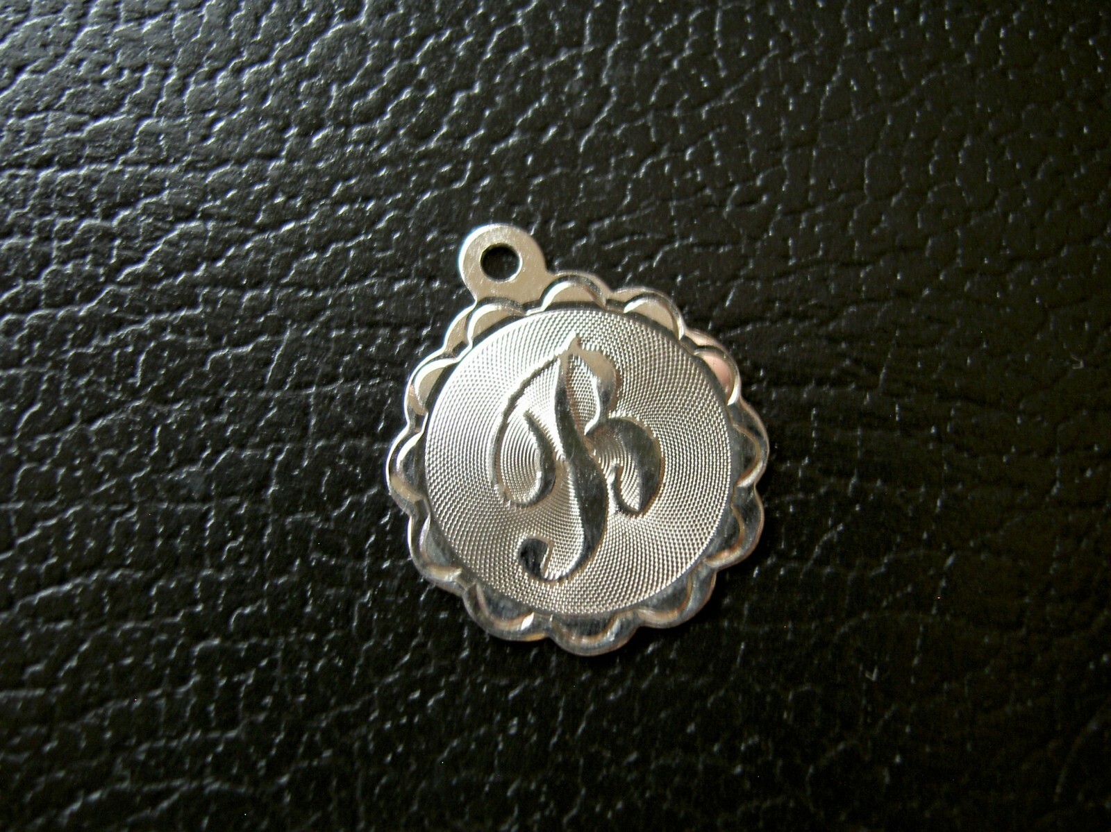 NOS 1970’S ASCO STERLING SILVER 925 INITIAL LETTER CHARM B,E,F,G,H,J,N,P,R,T-.6″