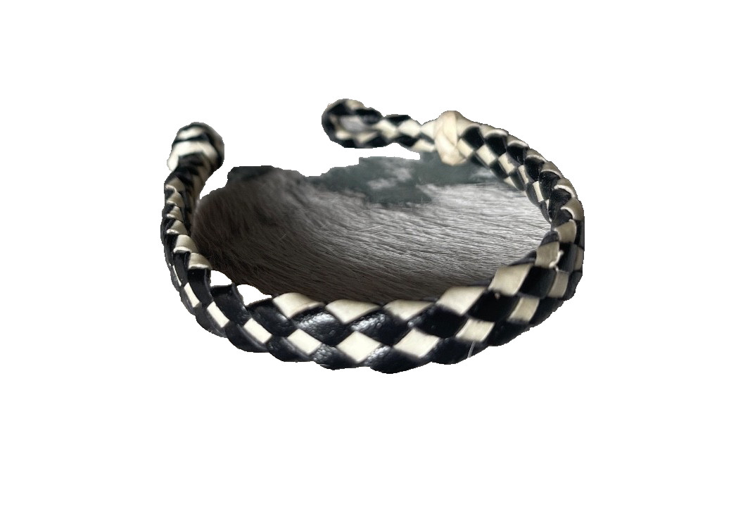 Western Mens Bracelet 7 7/8 x 3/8 in Flat Braid Leather Knot Cowgirl Blk White
