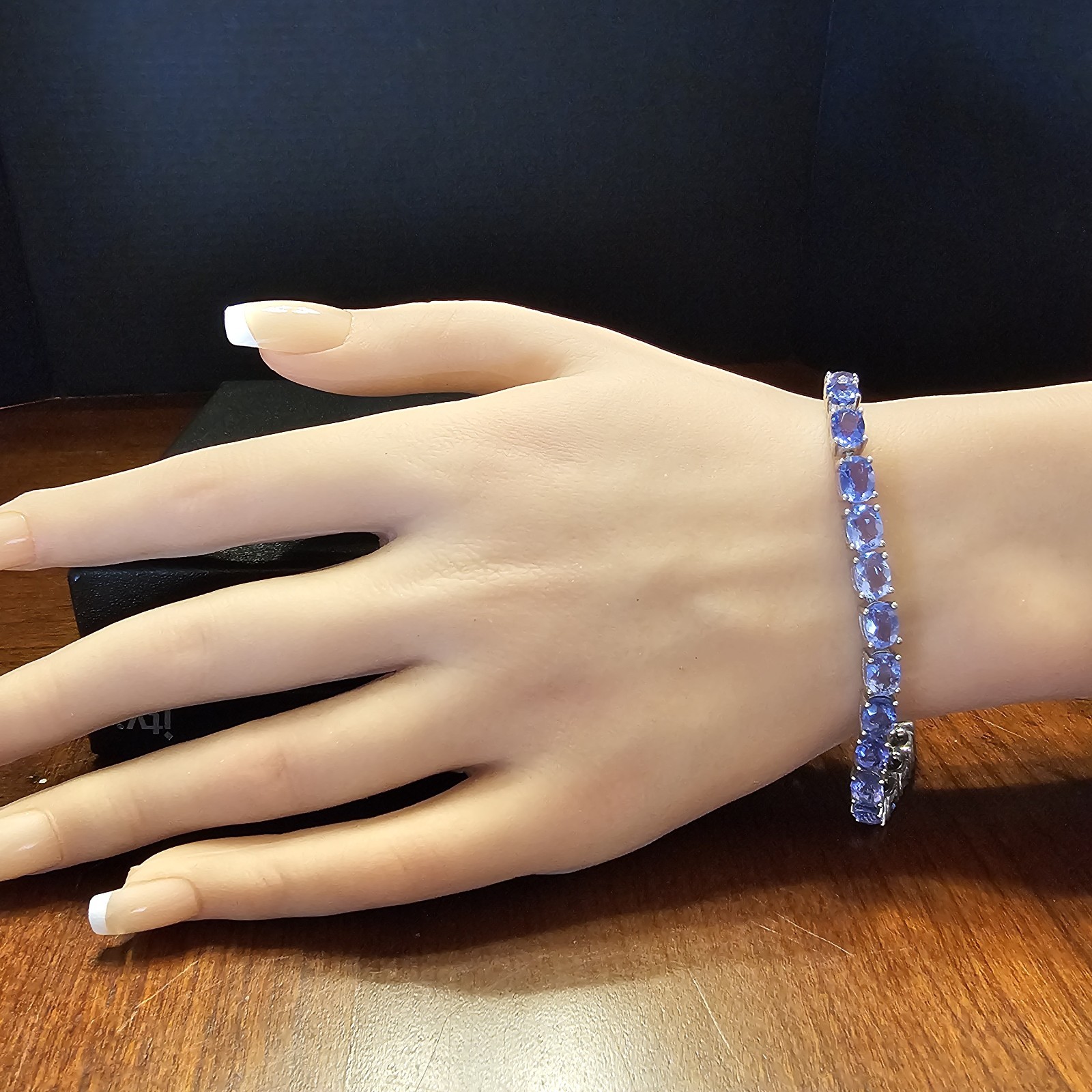 23.5 ctw Blue Color Change Fluorite Sterling Silver Tennis Bracelet 8 in