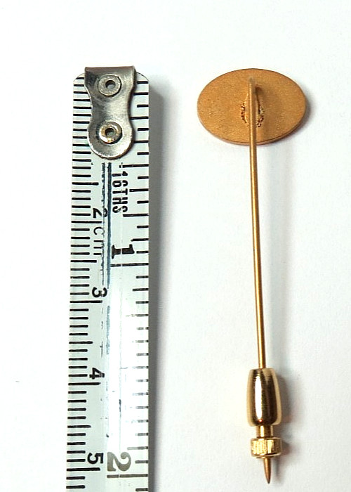 VINTAGE LOT OF 5 ZENITH 5 YEARS GOLD TONE PIN PINS..