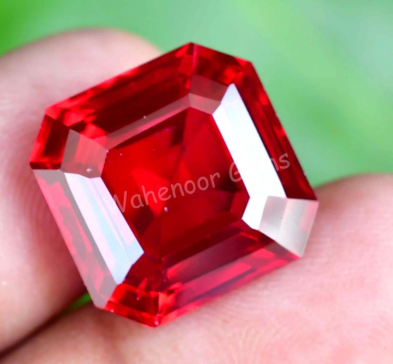 21.25 Ct Natural Blood Red Ruby Emerald Certified Mozambique Stunning Gemstone