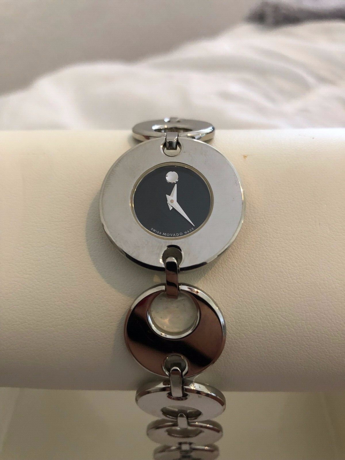 BRAND NEW LADIES MOVADO WATCH 84A11840 R//: $995