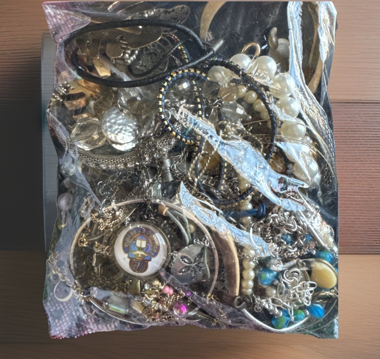 4 Pounds 1.6 Ounces Jewelry Lot Wearable and Craft/Scrap B2