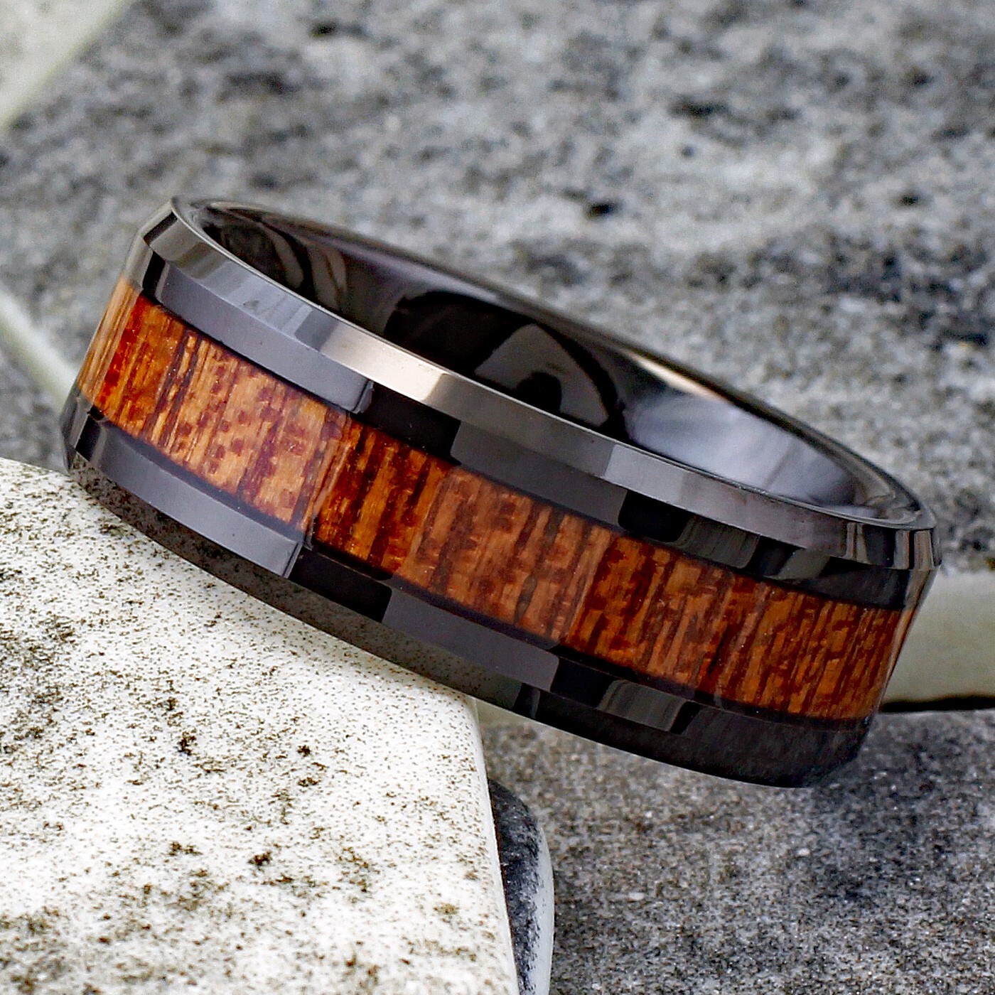 Black Tungsten Men’s Brown Wood Grain Stripe Band Ring Size 9-13
