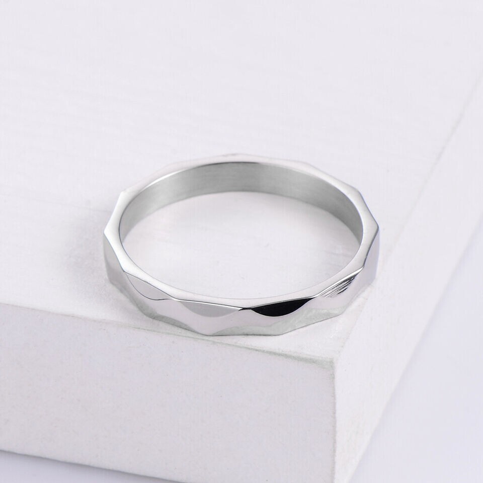 Engineering Design – Professional Handcrafted 925 Silver Wedding Band For Her