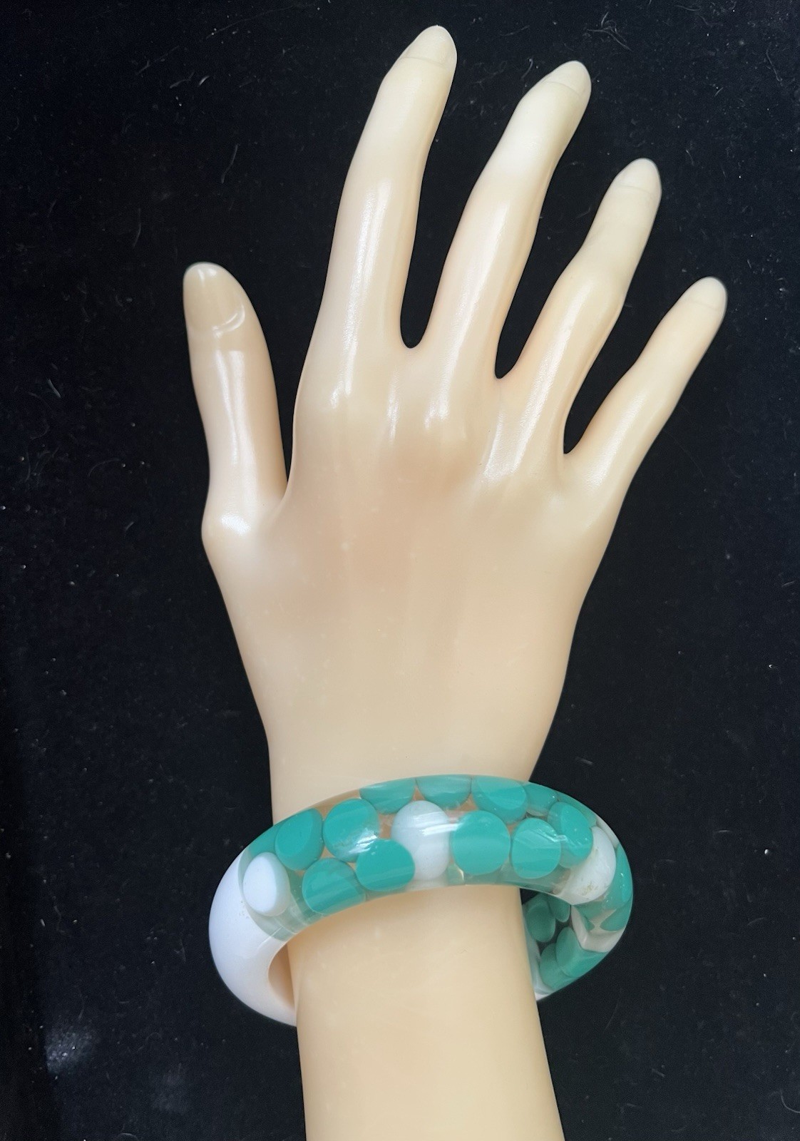 Chunky Vintage Lucite Aspirin Pill Dots Bangle Bracelet Teal Turquoise White