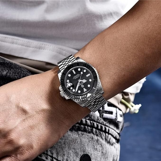 PAGANI DESIGN PD-1651 Men’s GMT Watch Black with Stainless Steel Jubilee Strap