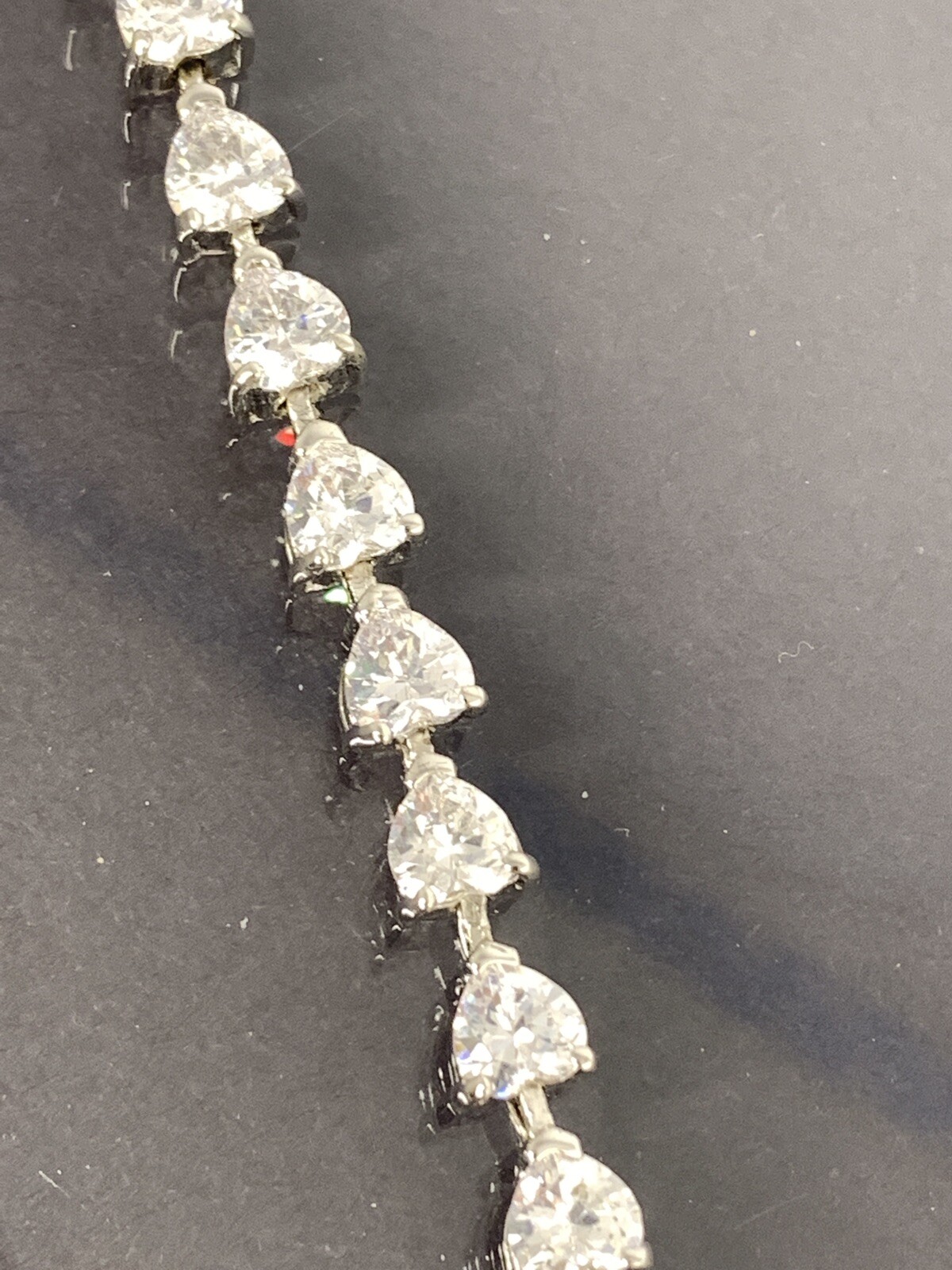 Silver Tone CZ Crystal Cubic Zirconia Heart Tennis Bracelet 7.75″ Trendy