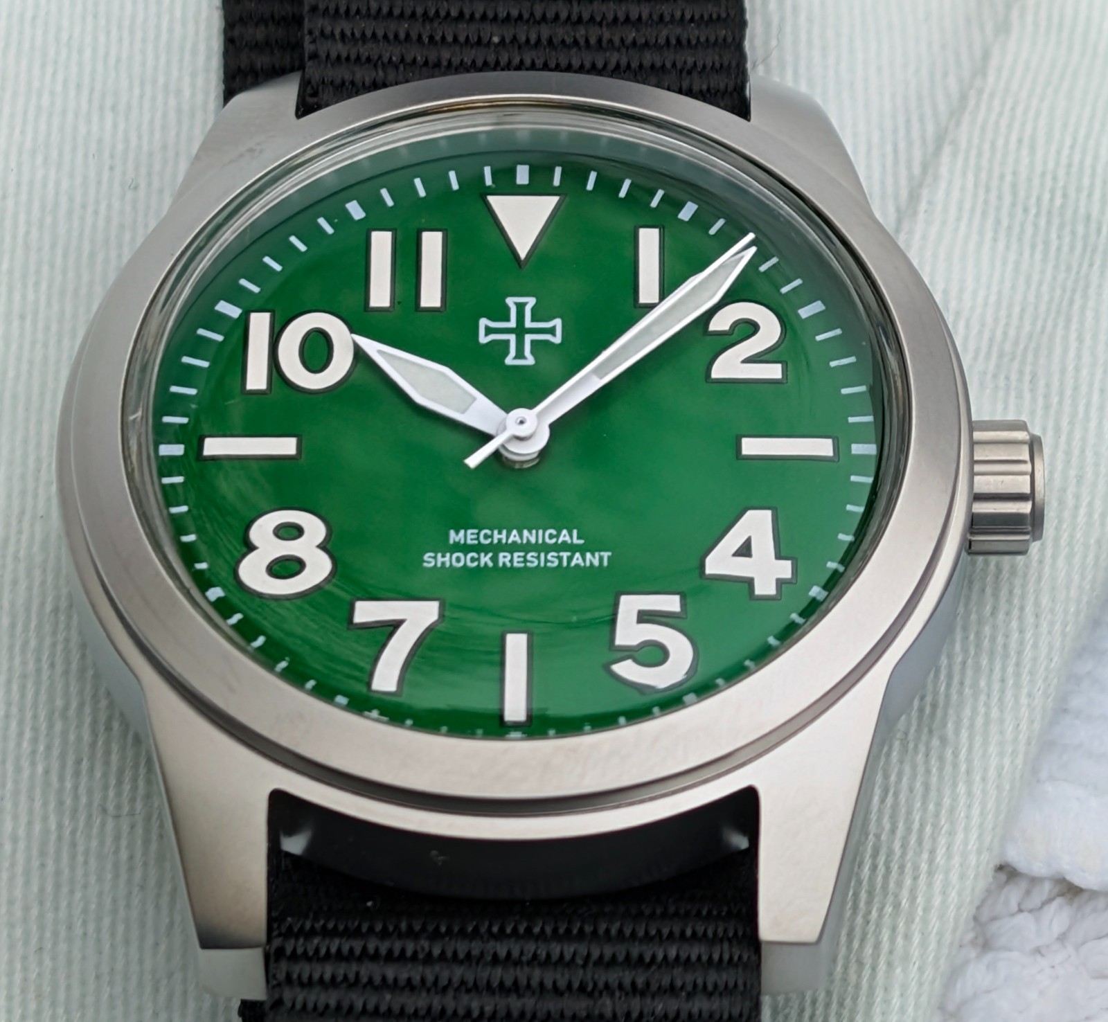 Mechanical Military tool watch Blasted Stainless steel green 39mm
