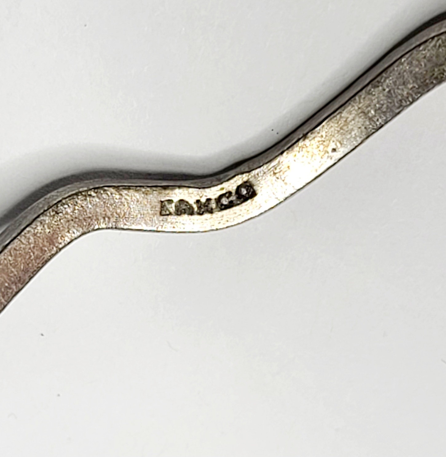 Kamco 925 Sterling Silver Vintage Etched Wavy Bangle Bracelet