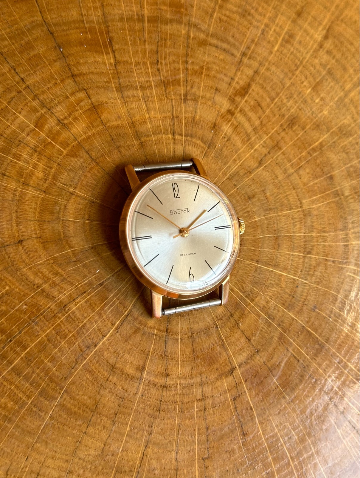 Vostok 2209 Gold Plated AU20 Vintage Original Soviet Classic Luxury Watch 1970s