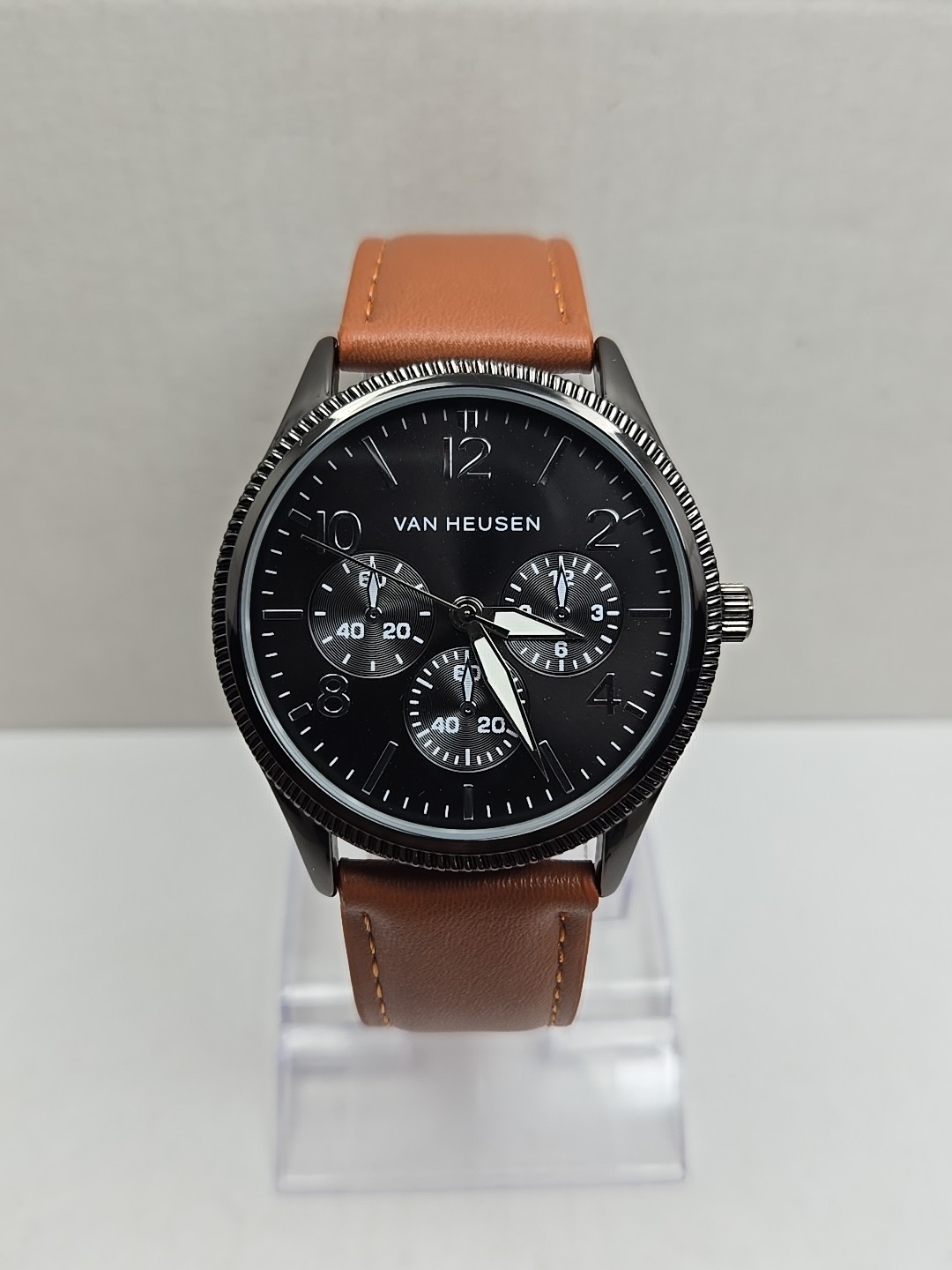 Van Heusen VAN5704RO Mens Black Multi Dial Leather Quartz Watch New Battery