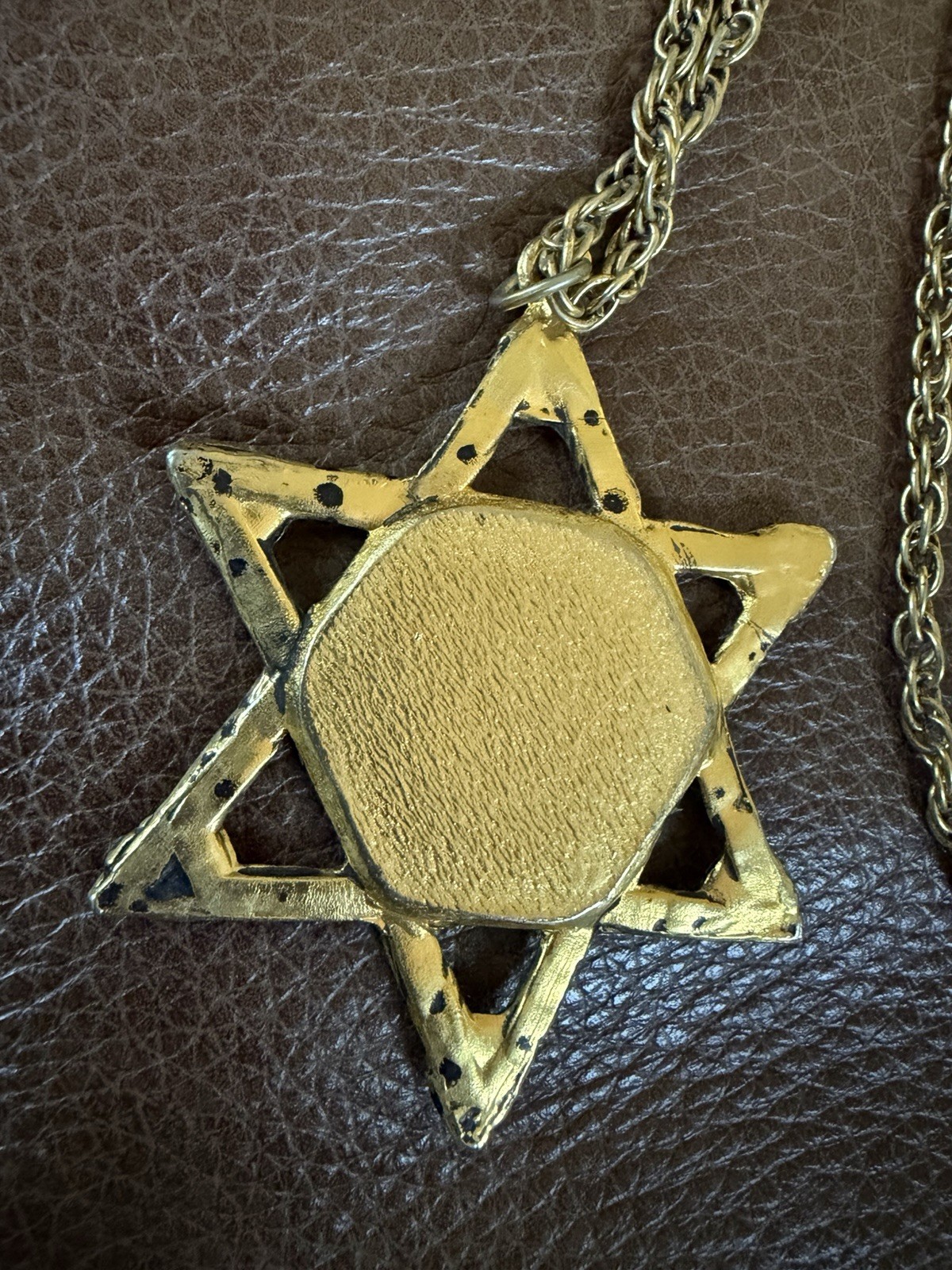 Vtg Star Of David Alexanderite Chip Stone Pendant Necklace Gold Tone Rope