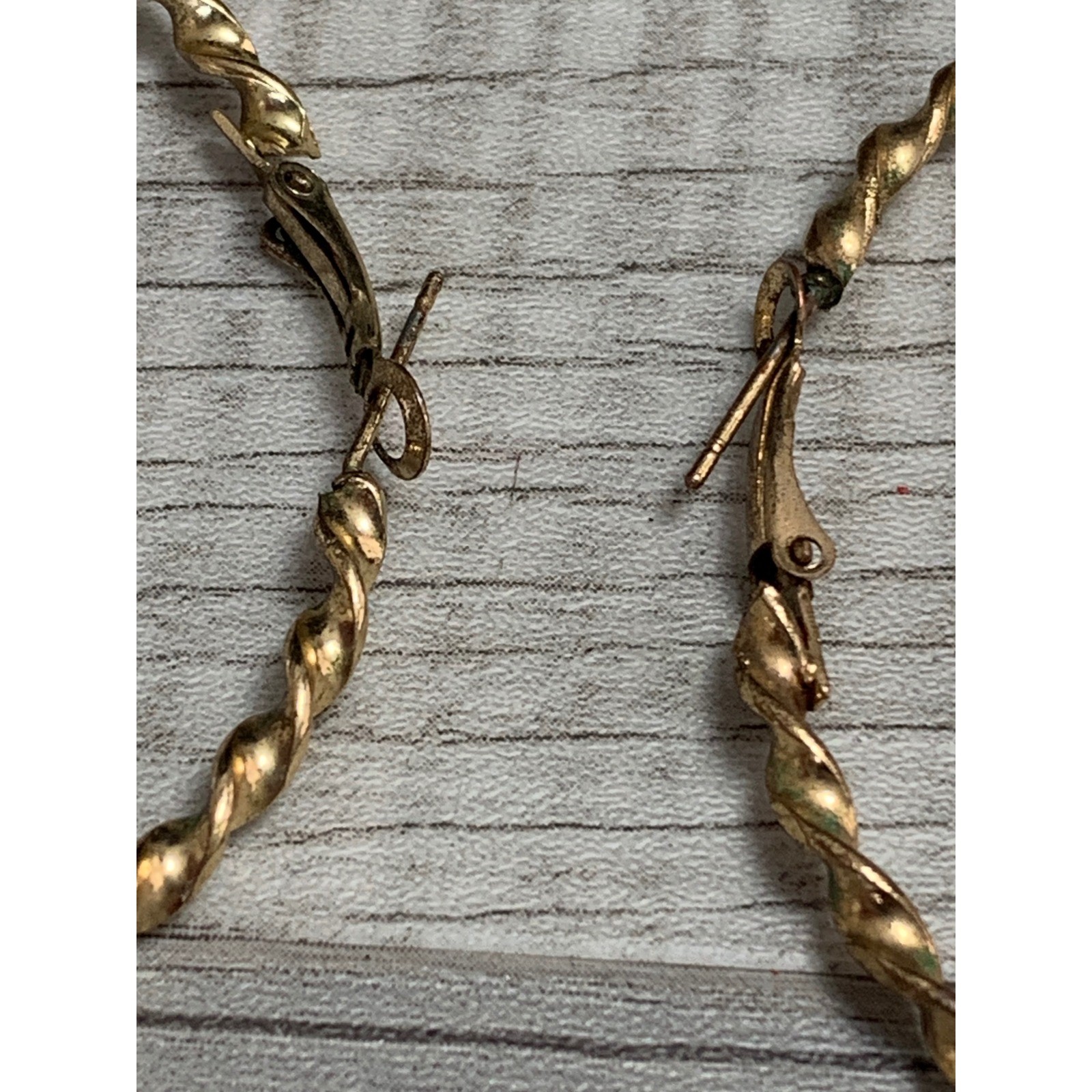 Gold Tone Twisted Rope Large Hoop Earrings Textured Spiral Latch Back 2.25″