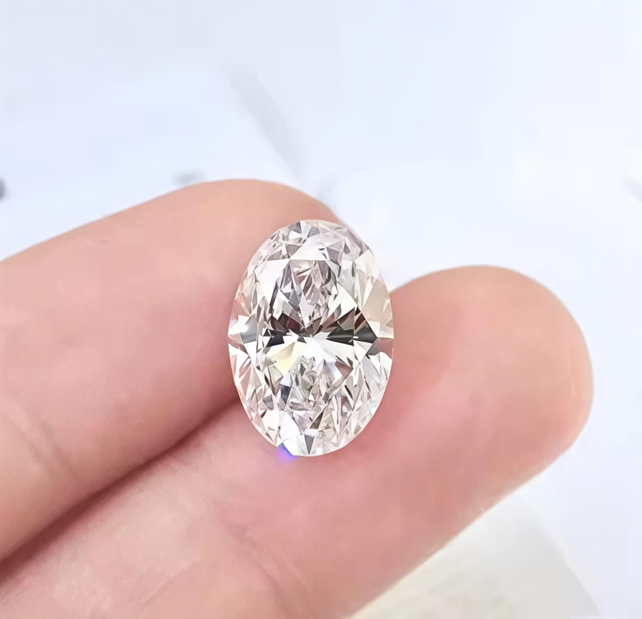 6.40 CT Oval Cut VVS1, D-E Grade Lab Grown Diamond 10×14 mm Gemstone +Gift