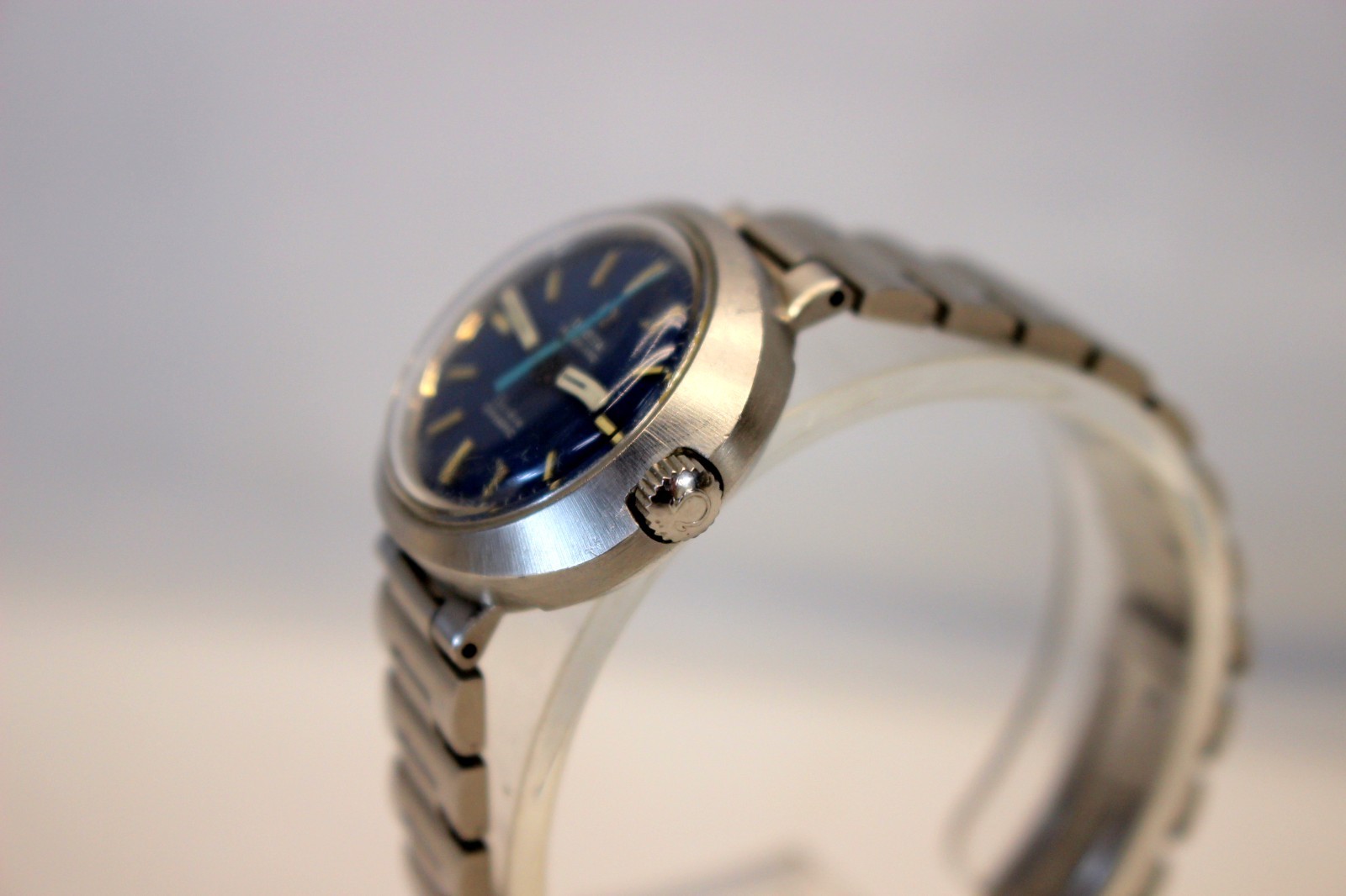Ladies OMEGA GENEVE DYNAMIC Automatic Watch BLUE DIAL Signed Bracelet RUNNING!