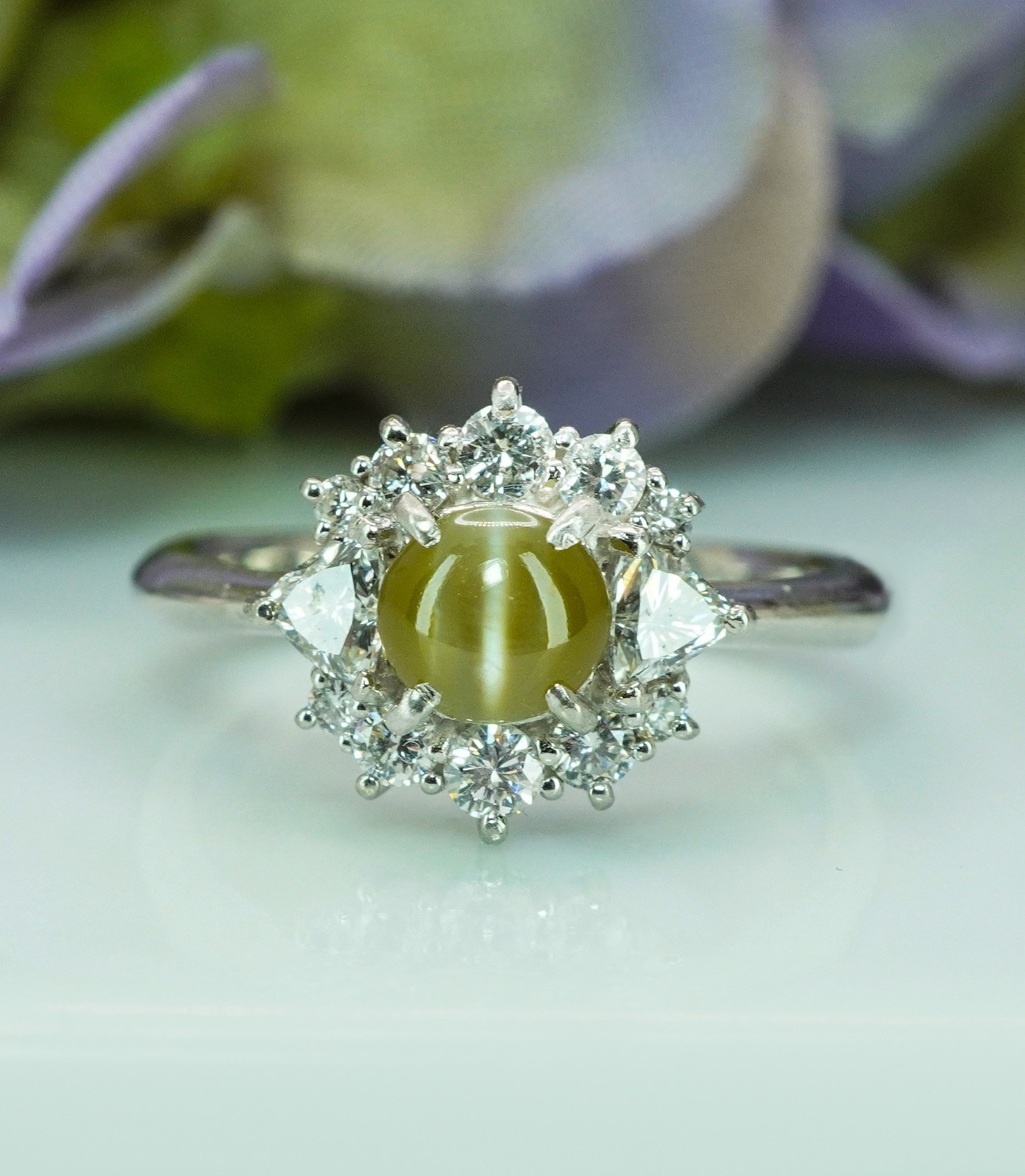 Vintage Chrysoberyl Cats Eye Marquise Round Diamond Platinum Halo Ring Estate