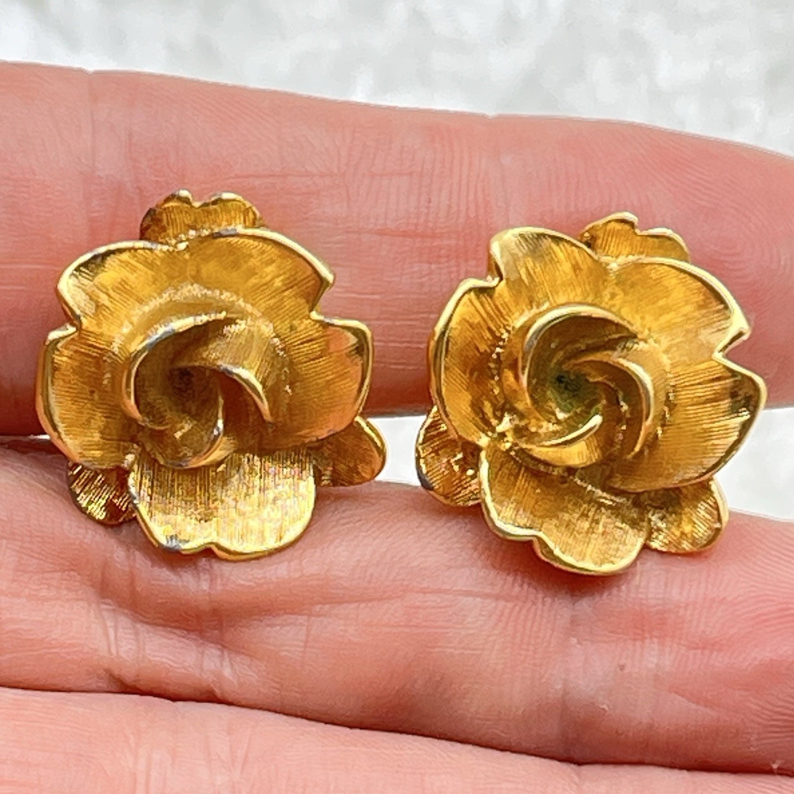 Vintage Monet Earrings Gold Tone Rose Flower Clip Ons .75″