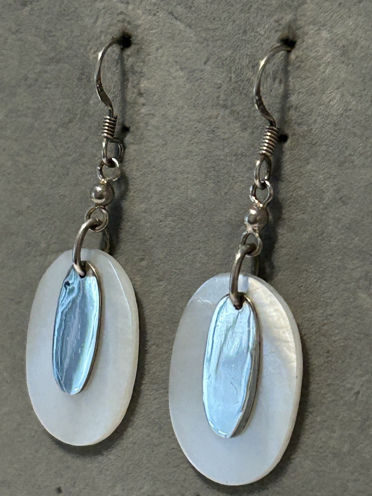 Vtg Sterling Silver & Mother Of Pearl Disc 5cm Drop Earrings (4.77g)
